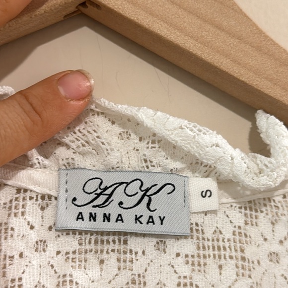 ANNA KAY White Floral Lace Long Sleeve Blouse Size Small Daisy‎ - Picture 7 of 8